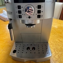 中古品　全自動エスプレッソマシン　