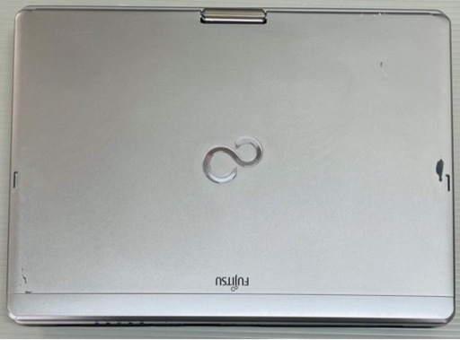 【引取先決定】配送可！　年賀状　Windows11搭載　FUJITSU製ノートパソコン　タッチパネル、タッチペン、カメラ、Blueto