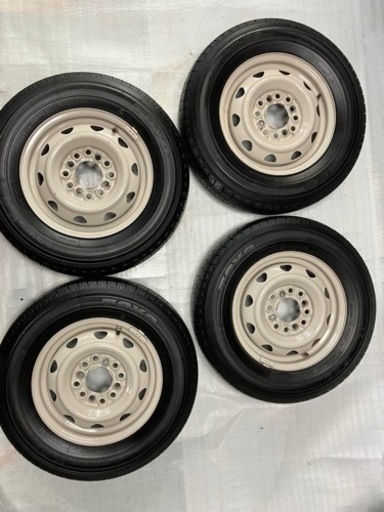 軽自動車用　マルチホイール　タイヤ付き4本セット
