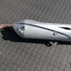 ヤマハ　XTZ125　純正マフラー　ボロい