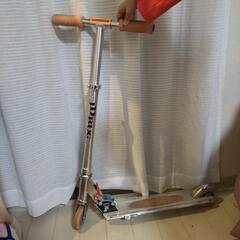 キッズ用キックボード キックスクーター 折り畳み可能