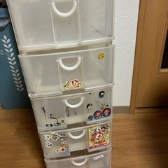 5段収納ケース お話中
