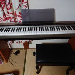 カシオ電子ピアノ