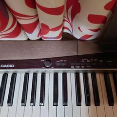 カシオ電子ピアノの画像