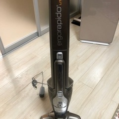 コードレス掃除機　Electrolux エルゴラピード
