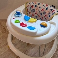 西松屋 歩行器の画像