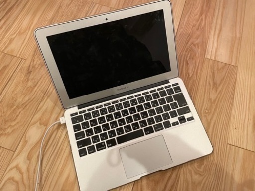 MacBook Air 11インチ512GB（充電器付）