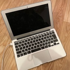 MacBook Air 11インチ512GB（充電器付）
