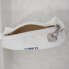 ENRICO　COVERIのポーチの画像