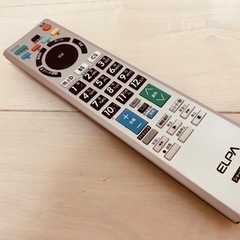 AQUOS 32インチTV《カラーホワイト》LC-32D30の画像