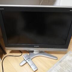 液晶テレビ　シャープ　26インチ