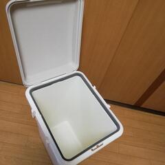 【決定】パッキン&ロックつきゴミ箱　47リットル　の画像