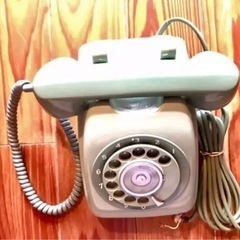 売り切れました、ありがとうございました‼️ ダイアル式　緑電話機　アンティークの画像