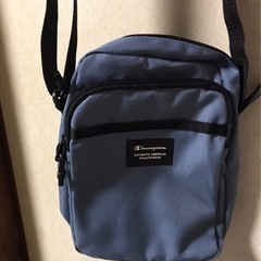 決まりました😊カバン😊斜めかけできます😊チャンピオン