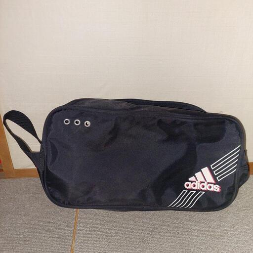 adidas　シューズケース