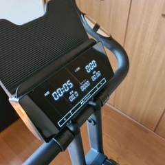 美品　エアロバイク　[ハイガー HAIGE  HG919X］