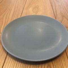 ブルーグレージュ　お皿セットの画像