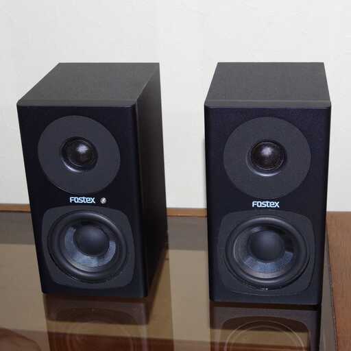 FOSTEX　PM0.3