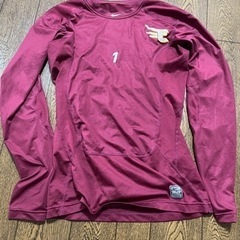 楽天　松井投手　アンダーシャツ