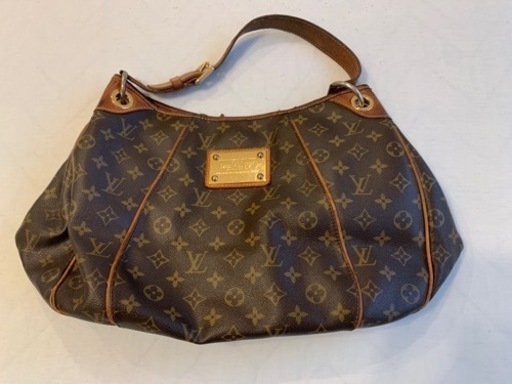 ルイ・ヴィトン　モノグラム　ガリエラPM