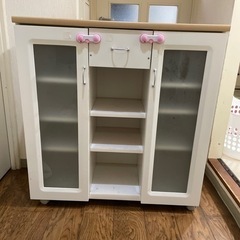 収納棚