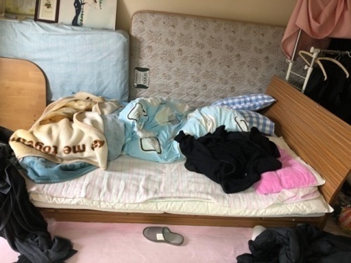 ダブルベッド