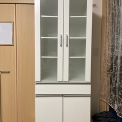 食器棚