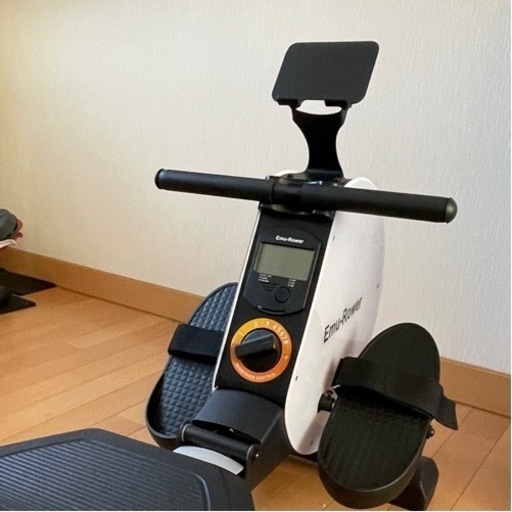 負荷が軽めのローイングマシン　定価72,800円　フィットネス　トレーニング