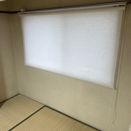 ニトリ　麻入りロールスクリーン(レプス 180X220)