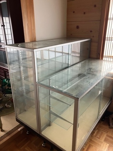 【商談中】❷ガラスケース 2台