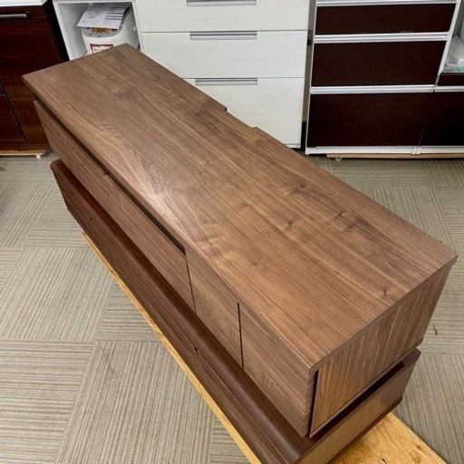【超美品‼️】現行モデル♪ 三幸ジャパン 150cm幅ローボード テレビ台 収納家具 ウォールナット調ブラウン♪