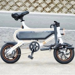 電動機能付き折りたたみ自転車の画像