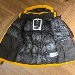 HOLLISTER ダウンジャケットの画像