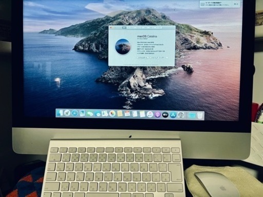 Apple ディスクトップ　iMac  型番ME087J/A