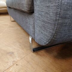 【愛品倶楽部柏店】モデルルーム展示品 BoConcept ボーコンセプト ラレーゴ 2人用布張りソファ　の画像