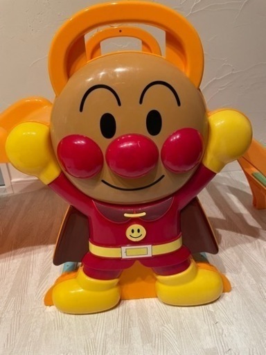 アンパンマン滑り台