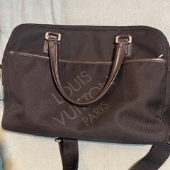 LOUIS VUITTON ルイ・ヴィトン ヤック 2WAYショルダー  ビジネスバッグの画像