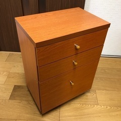 【決まりました】3段引き出しチェスト