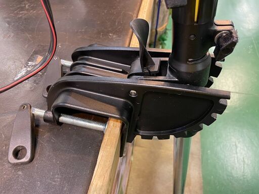 【愛品倶楽部柏店】モーターガイド ハンドエレキ R3 55LBS 12V 実働品