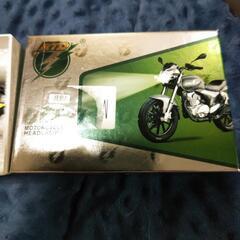 バイクヘッドライトバルブの画像
