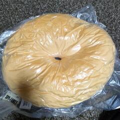 スパイファミリードーナツクッション　アーニャの画像