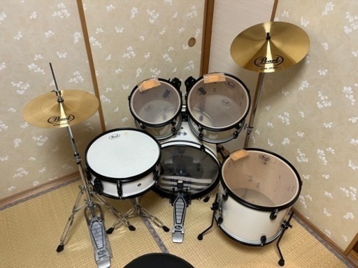 Pearlドラムセット　BD18TT10TT12FT14SD13 引き取りに来られる方