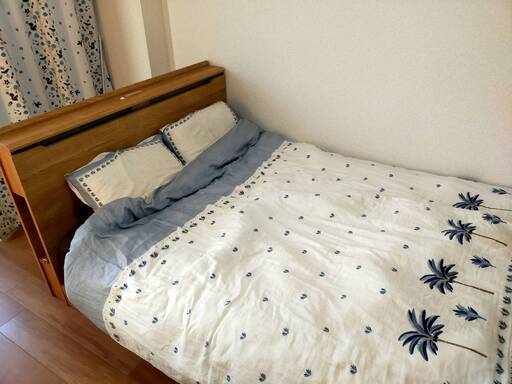 ニトリ　ベッド　ダブルサイズ（すのこベッドフレーム＆Nスリープマットレスセット）