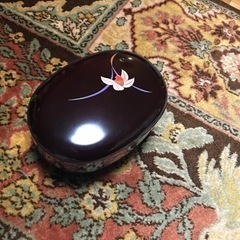 和風お弁当箱（漆塗り風)