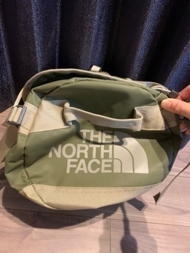 ノースフェイス　旅行バック
