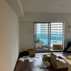 内装工事職人(クロス職人等)の画像