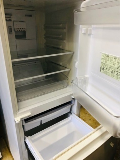5KM 以内配送無料137L 2ドア冷蔵庫 つけかえどっちもドア シャープ SJ-BK14Y-W