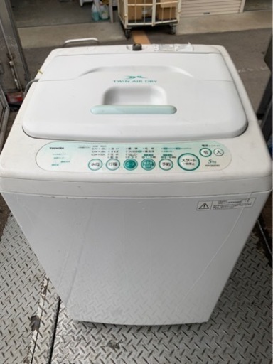 5KM 以内配送無料　５KG TOSHIBA 全自動洗濯機　AW-305(W)