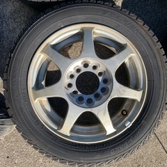 極上　バリ溝　ほぼ新品タイヤ　スタッドレス　マルチ穴アルミホイール　13インチ　軽自動車用の画像