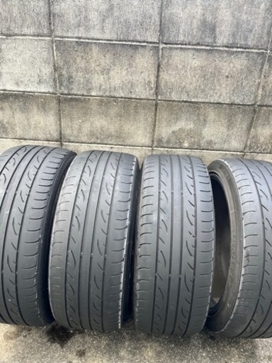 18インチ　8.0J アルミホイール　PCD114.3 5穴　+42 レオニス